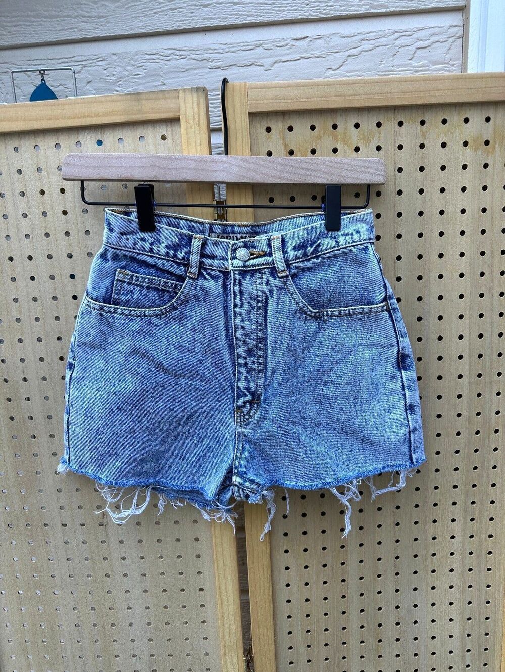 Vintage Jordache Acid Wash Denim Shorts XS/S High Rise Cutoff 80s 90s